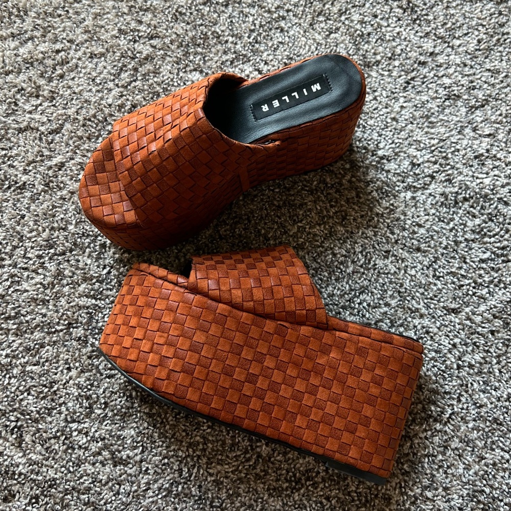 SIMON MILLER BLACKOUT CHECKERED PLATFORMS